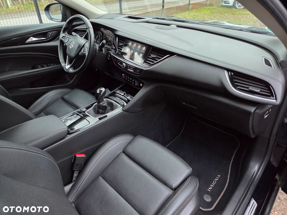 Opel Insignia 2.0 Exclusive - 26