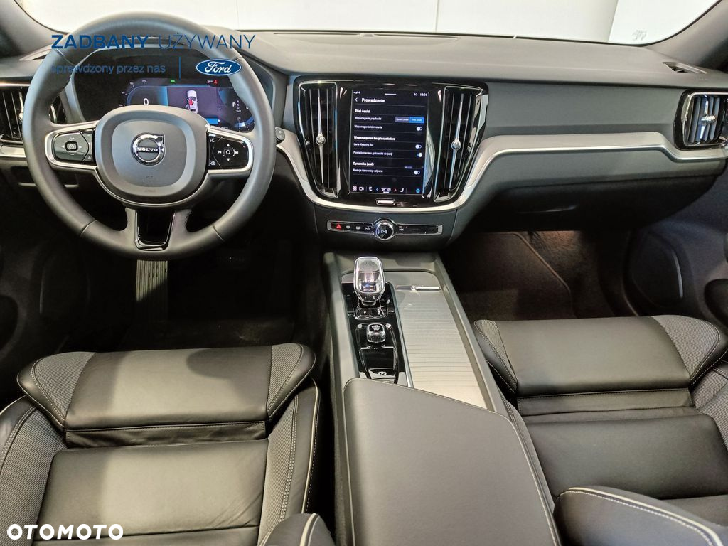 Volvo V60 B4 B Plus Dark - 9