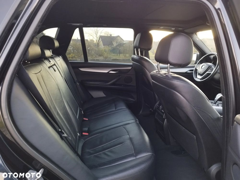 BMW X5 xDrive25d - 16
