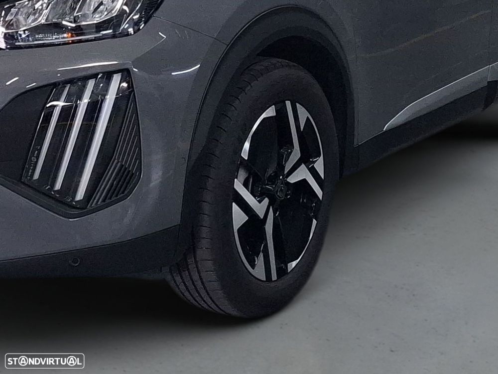 Peugeot 2008 1.2 PureTech Allure - 4