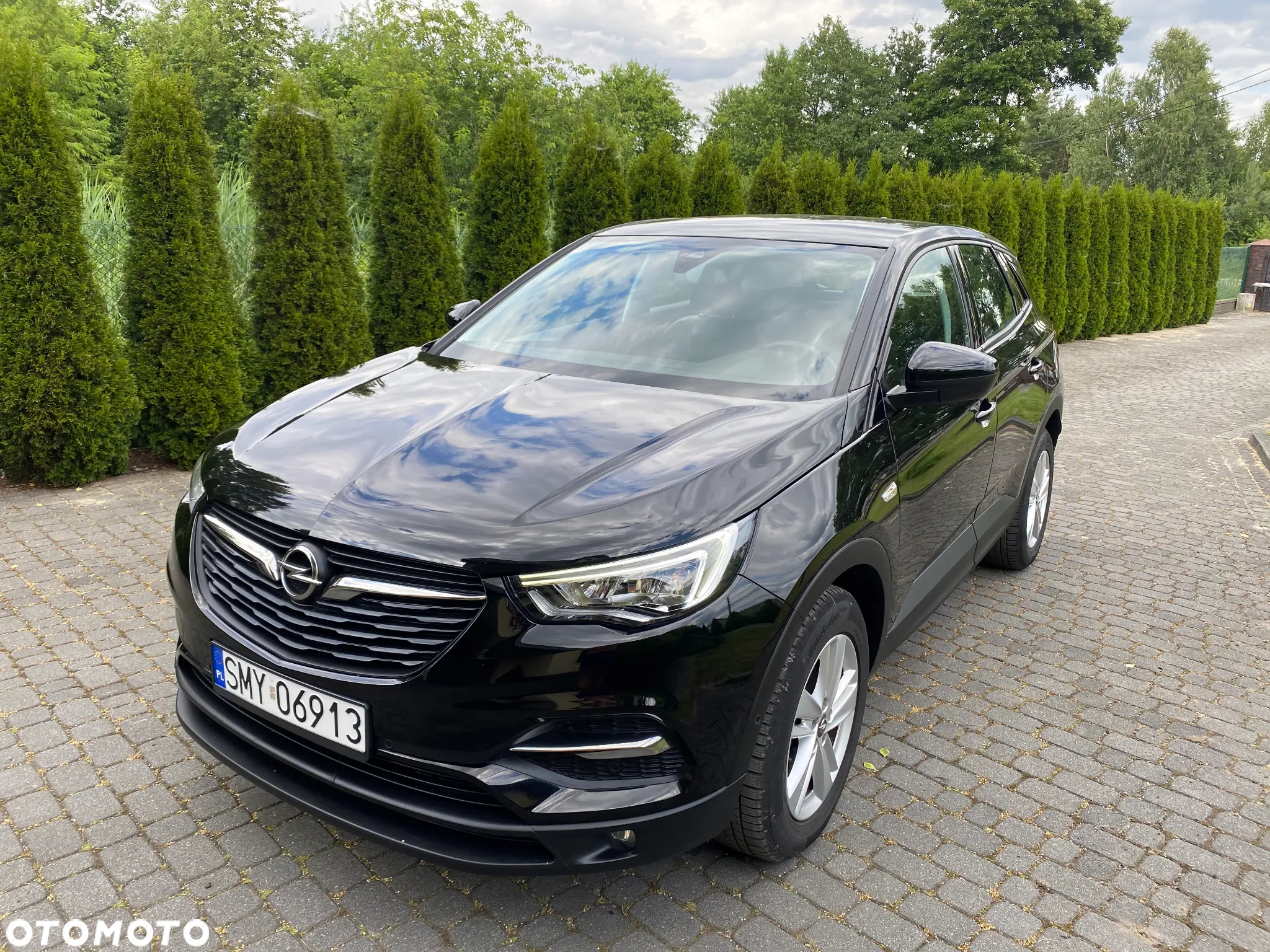 Opel Grandland X 1.5 D Start/Stop Automatik Design Line - 2