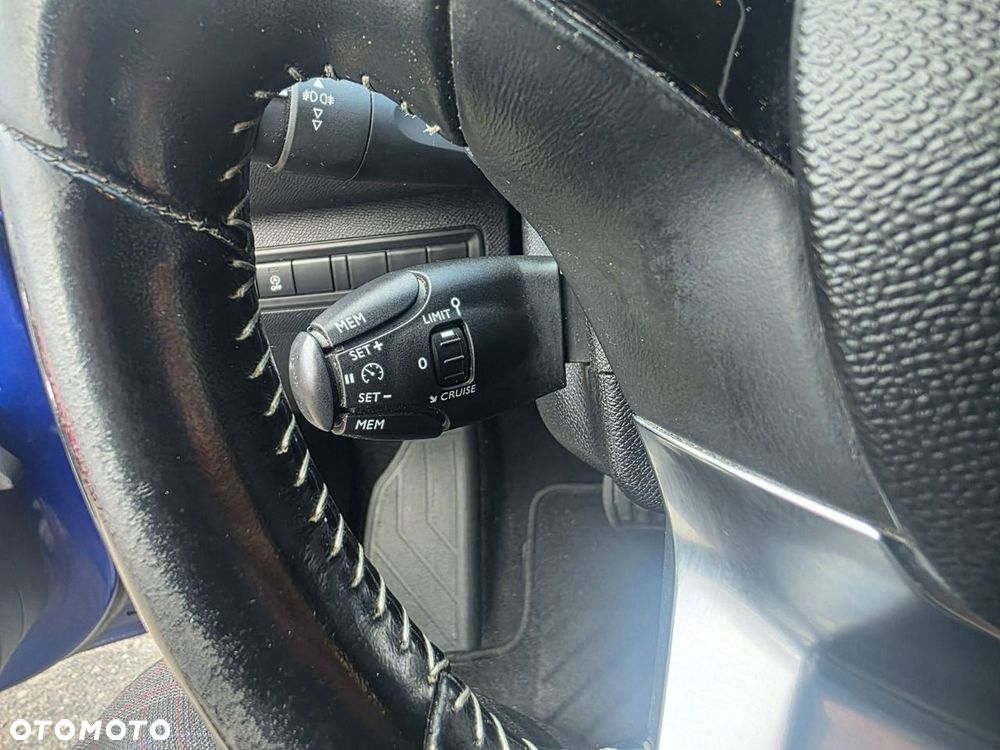 Peugeot 308 BlueHDi FAP 120 EAT6 Stop & Start Active - 13