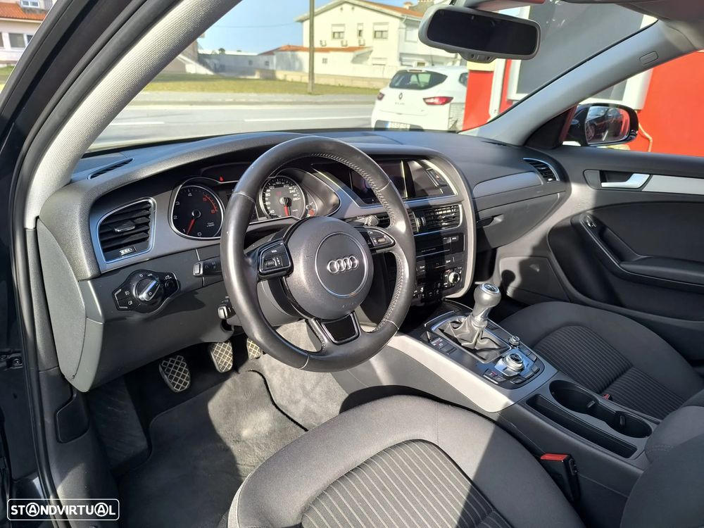 Audi A4 Avant 2.0 TDI - 23