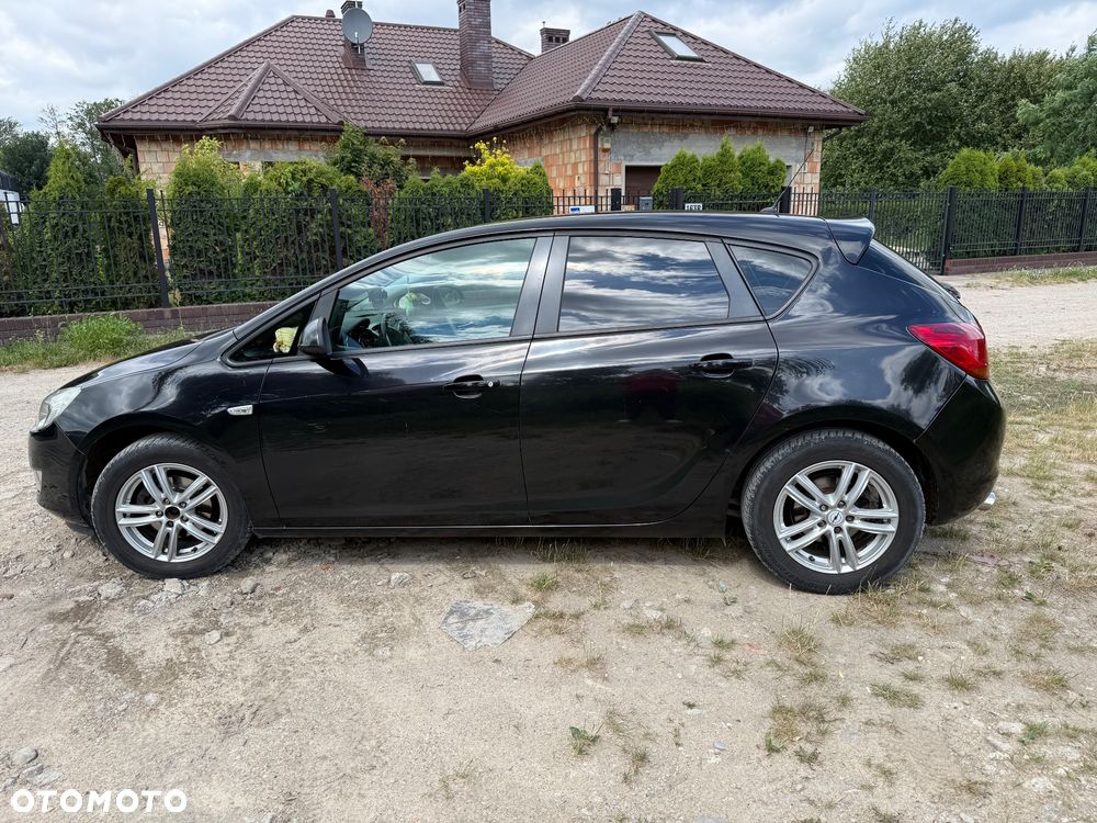 Opel Astra 1.6 - 4