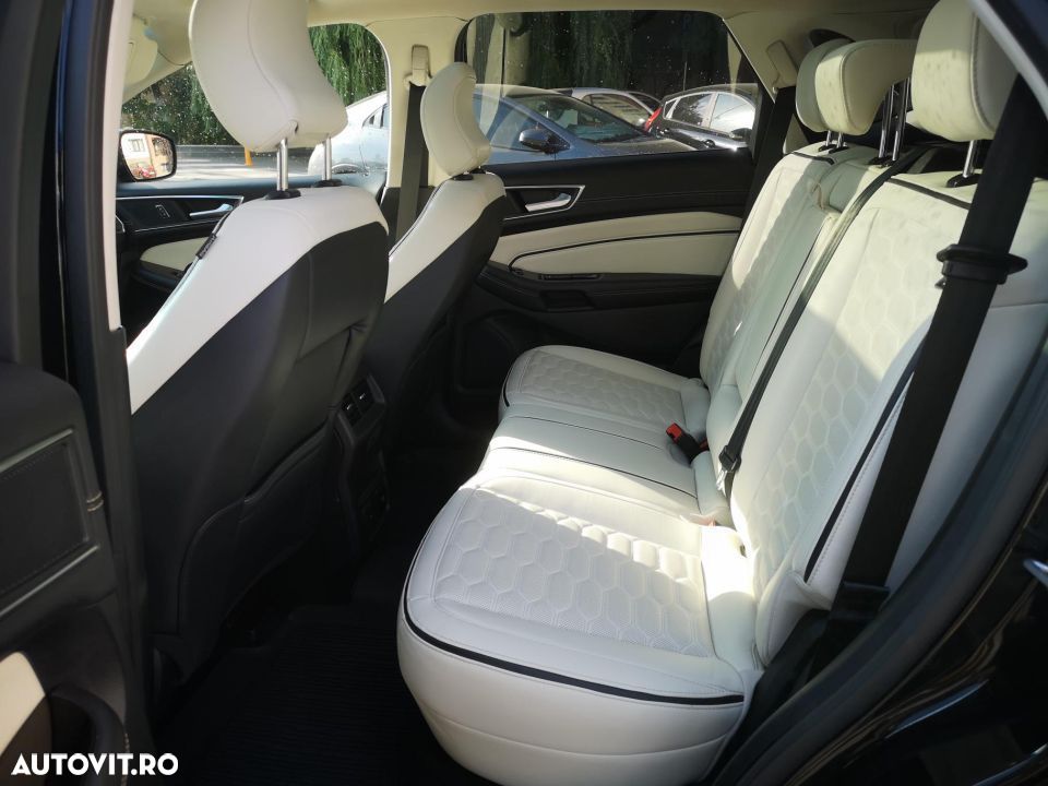Ford Edge 2.0 TDCi Bi-Turbo 4x4 Vignale - 15
