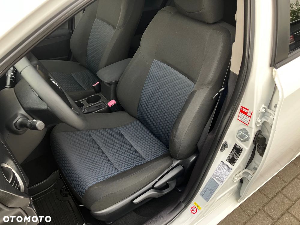 Toyota Auris 1.6 Active - 26