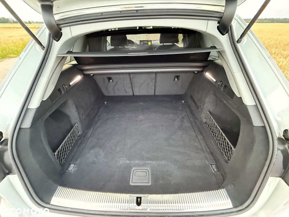 Audi A4 Avant - 11