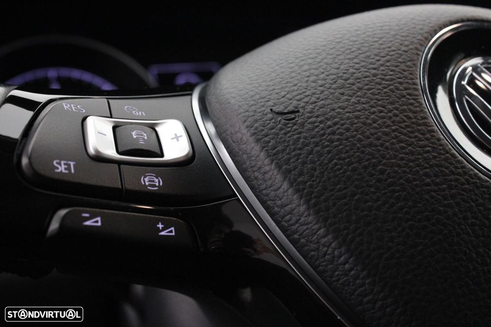 VW Golf Variant 1.6 TDi Confortline - 12