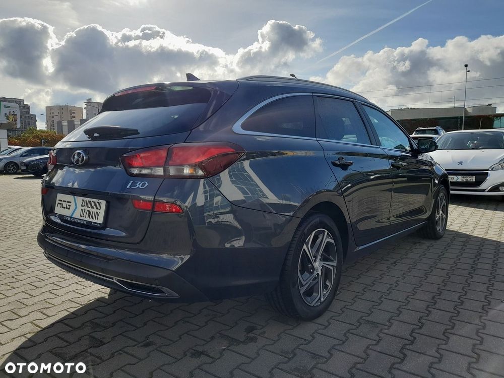 Hyundai i30 1.5 DPI Comfort - 2