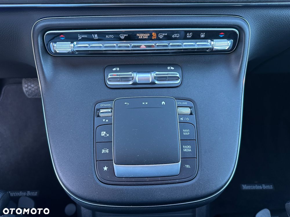 Mercedes-Benz Klasa V 300 d extralang 9G-TRONIC Avantgarde - 19