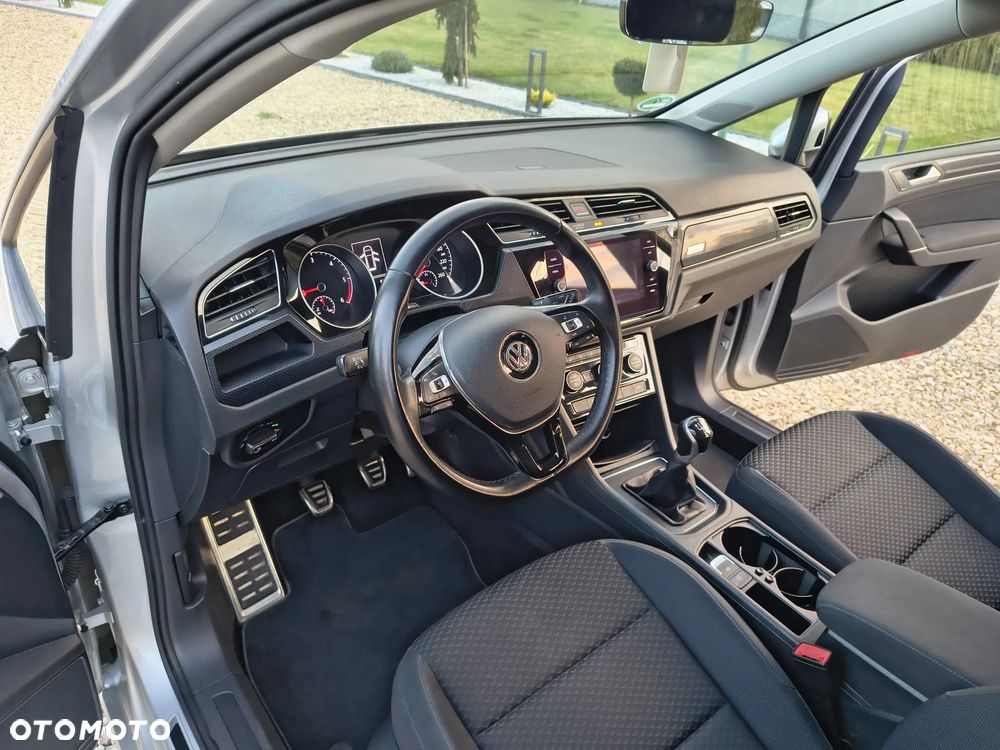Volkswagen Touran 2.0 TDI BMT United - 30