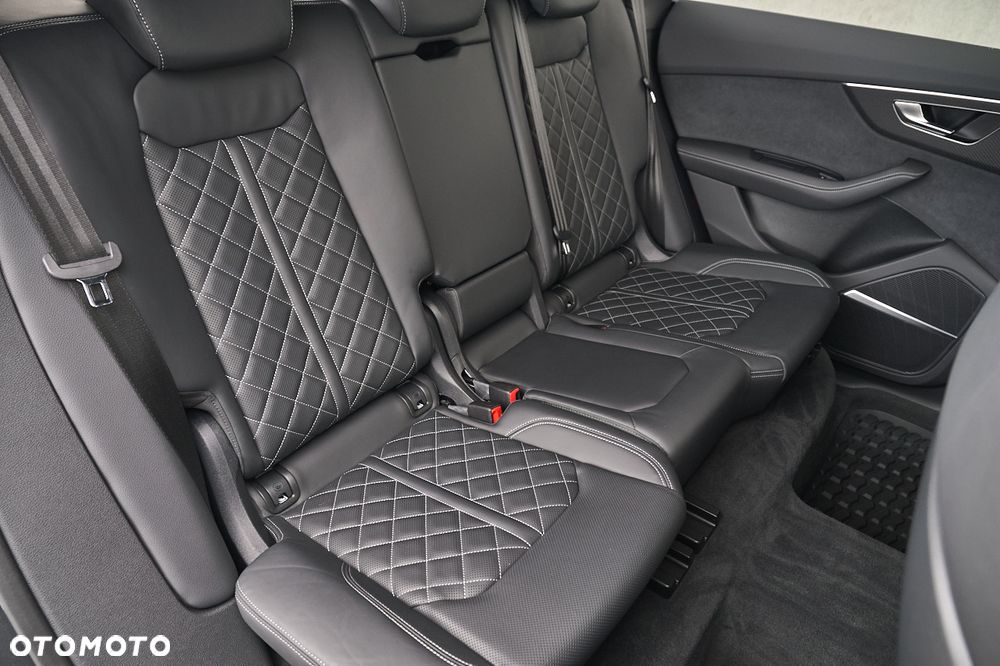 Audi SQ8 - 27