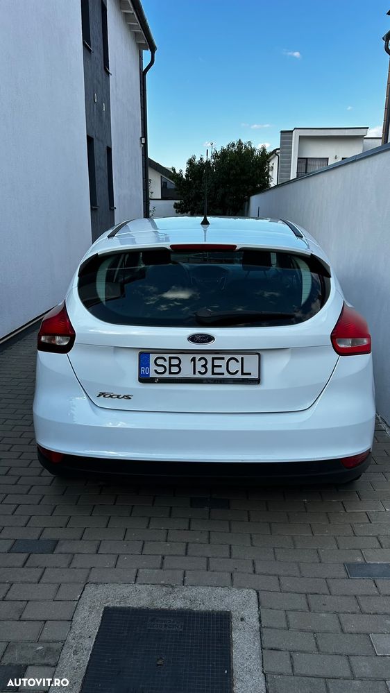 Ford Focus - 4
