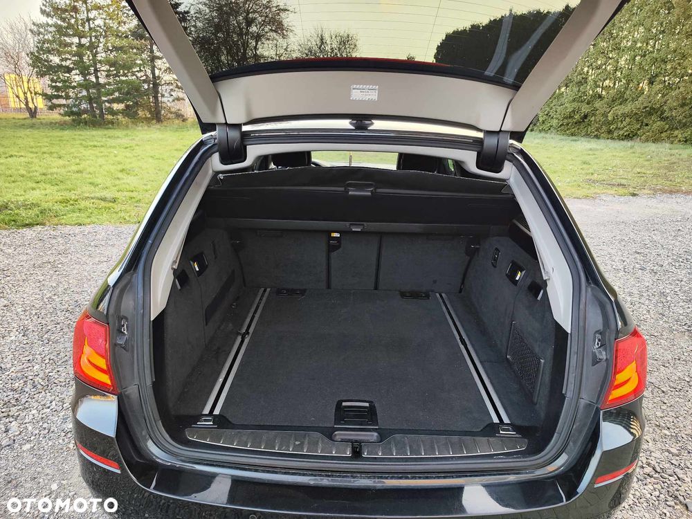 BMW Seria 5 520d BluePerformance - 8