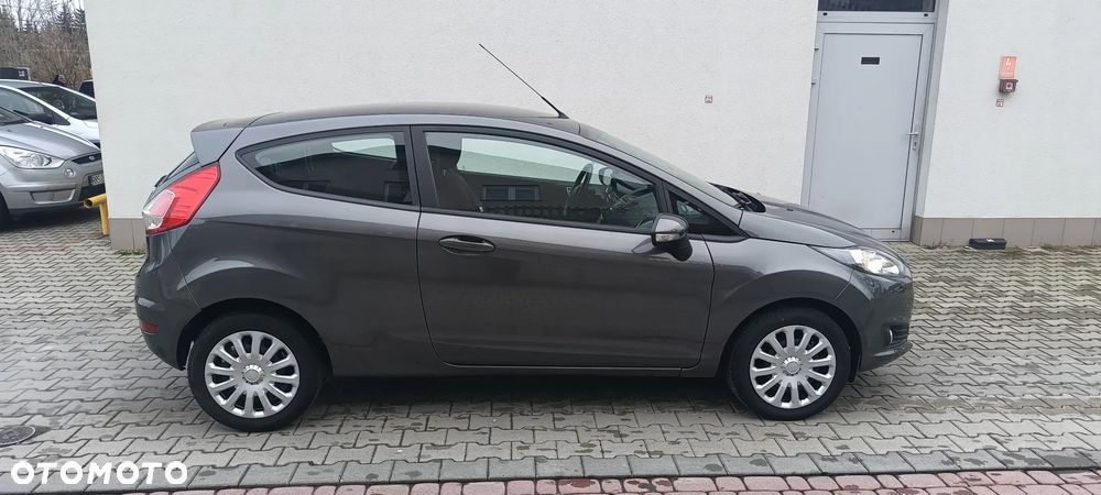 Ford Fiesta 1.4 Trend EU5 - 11