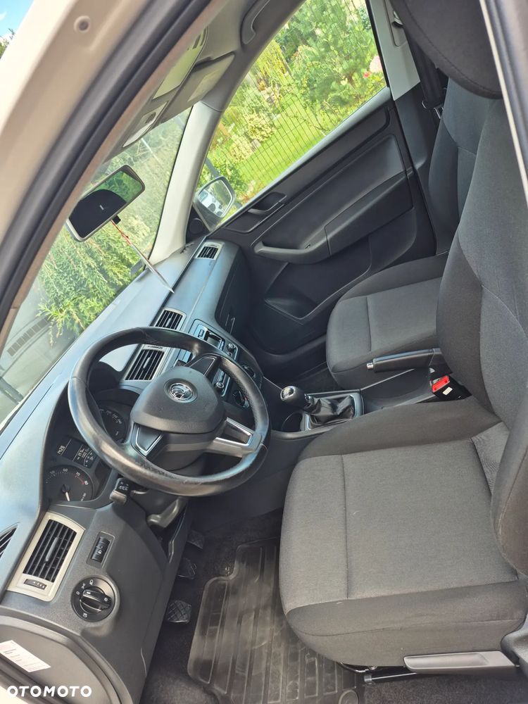 Skoda RAPID 1.2 TSI Active - 2
