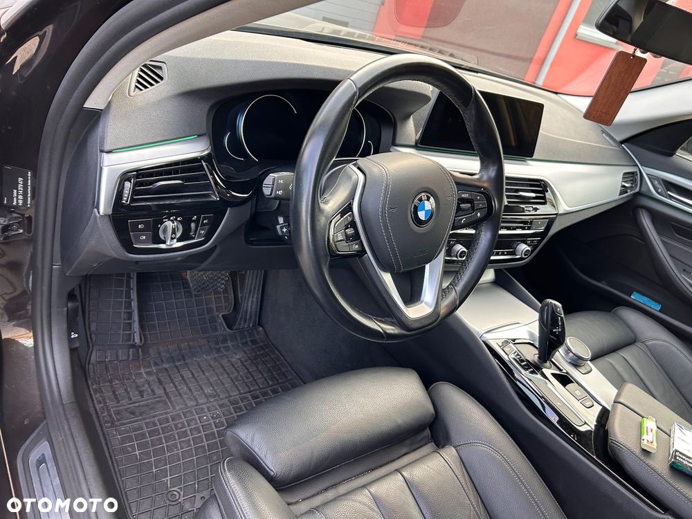 BMW Seria 5 520d Efficient Dynamics Edition Luxury Line - 11