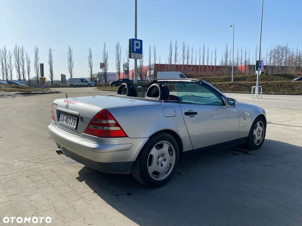 Mercedes-Benz SLK - 16