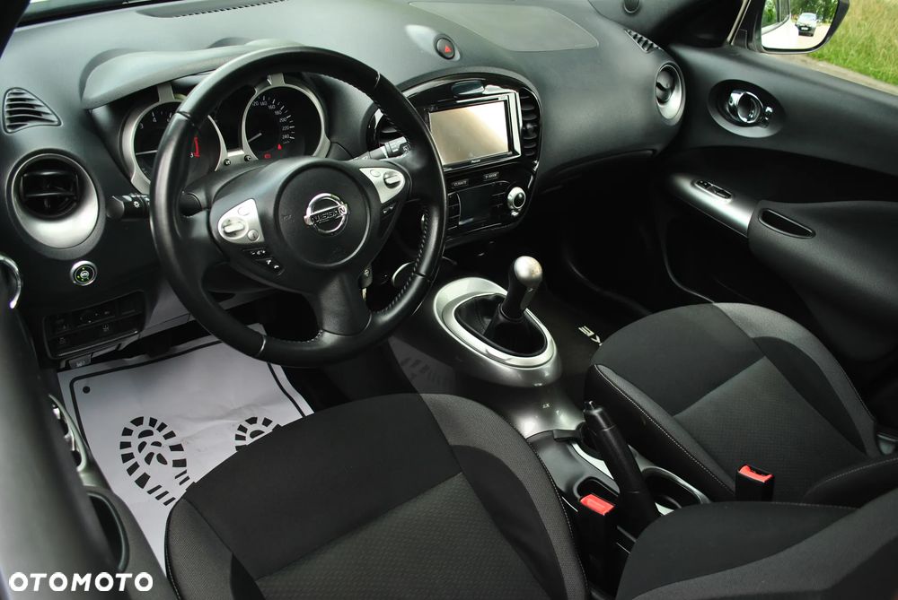 Nissan Juke 1.6 N-Connecta - 11