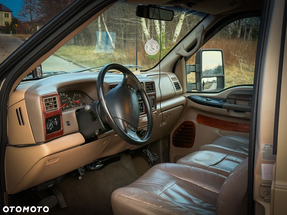 Ford F350 - 8