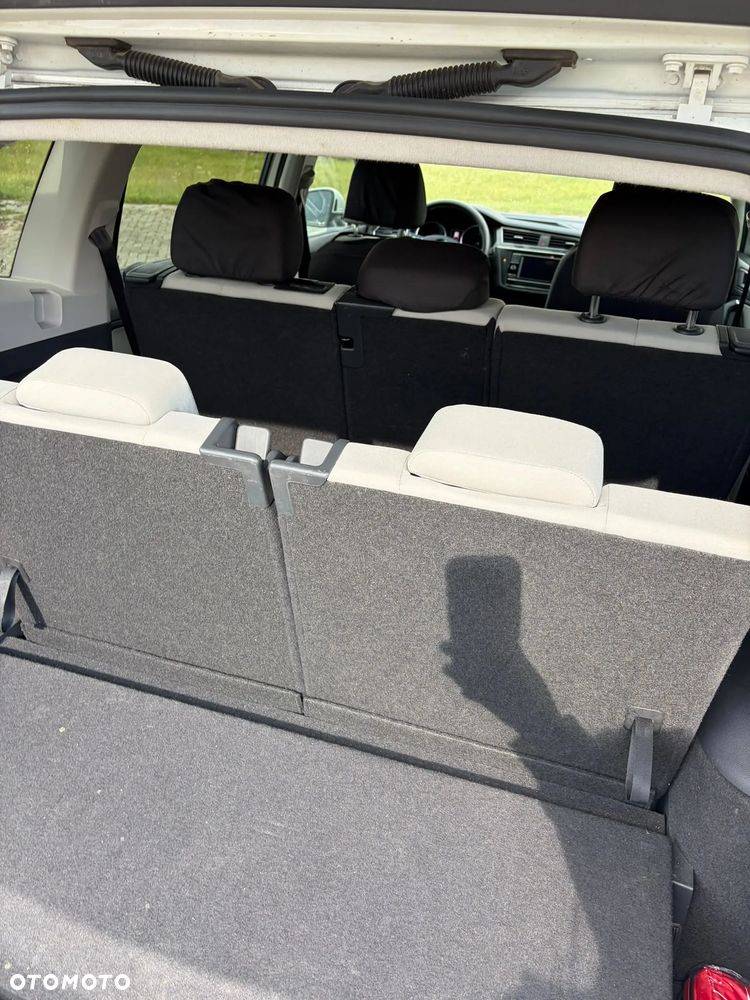 Volkswagen Tiguan - 30