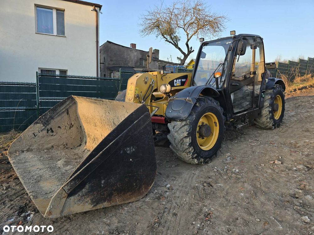 Caterpillar TH 337 AG  PREMIER 1WŁ SALONOWY - 5