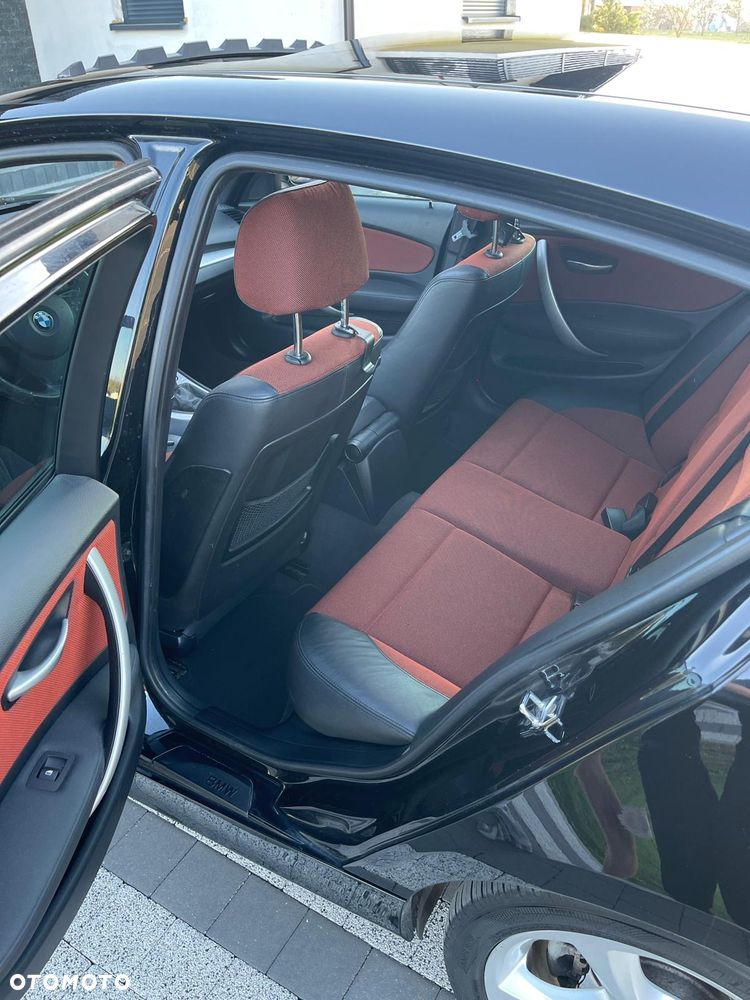 BMW Seria 1 120d - 12