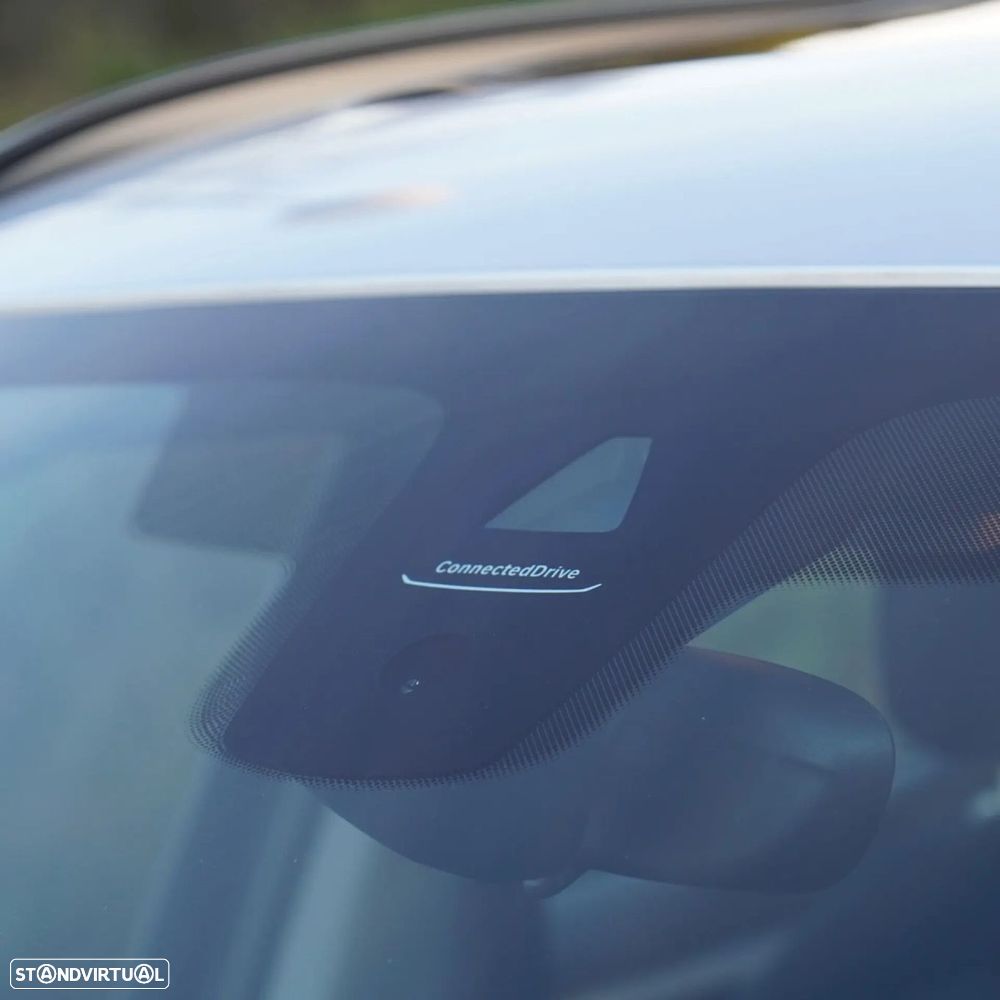 BMW X1 16 d sDrive - 38