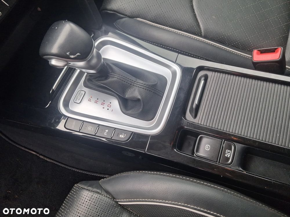 Kia XCeed - 19