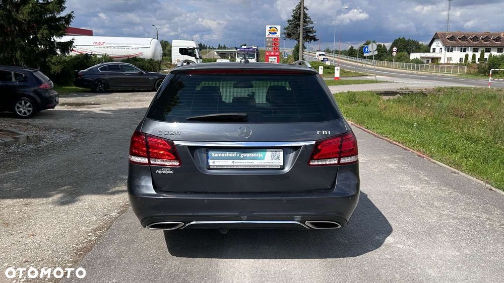 Mercedes-Benz Klasa E - 14