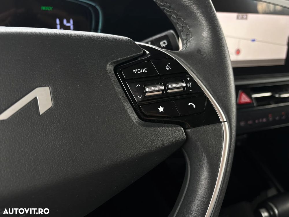 Kia Niro 1.6 GDI HEV 2WD OPF Aut. Spirit - 27