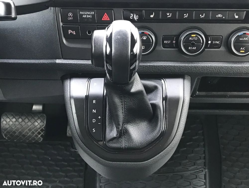 Volkswagen Caravelle T6.1 2.0 TDI 150 kW LR Comfortline DSG 4M - 34