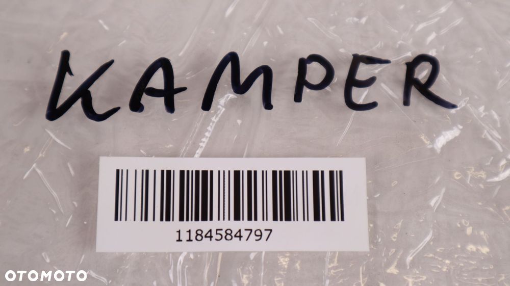 KAMPER PRZYCZEPA KEMPINGOWA ZAMKNIĘCIE KRATKI WENTYLACYJNEJ LODÓWKI  48 CM X 22,3 CM - 11