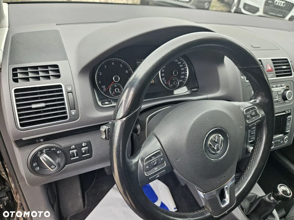 Volkswagen Touran 1.4 TSI BMT Highline - 15