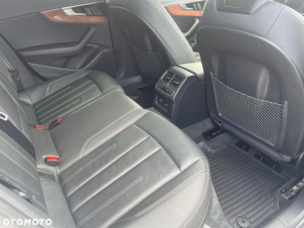 Audi A4 40 TFSI S tronic - 30