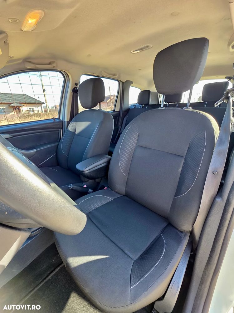 Dacia Duster 1.5 dCi 4x4 Prestige - 13