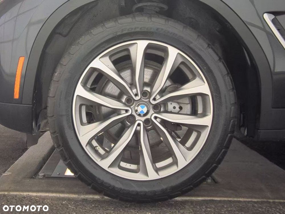 BMW X3 xDrive30i Luxury Line sport - 10