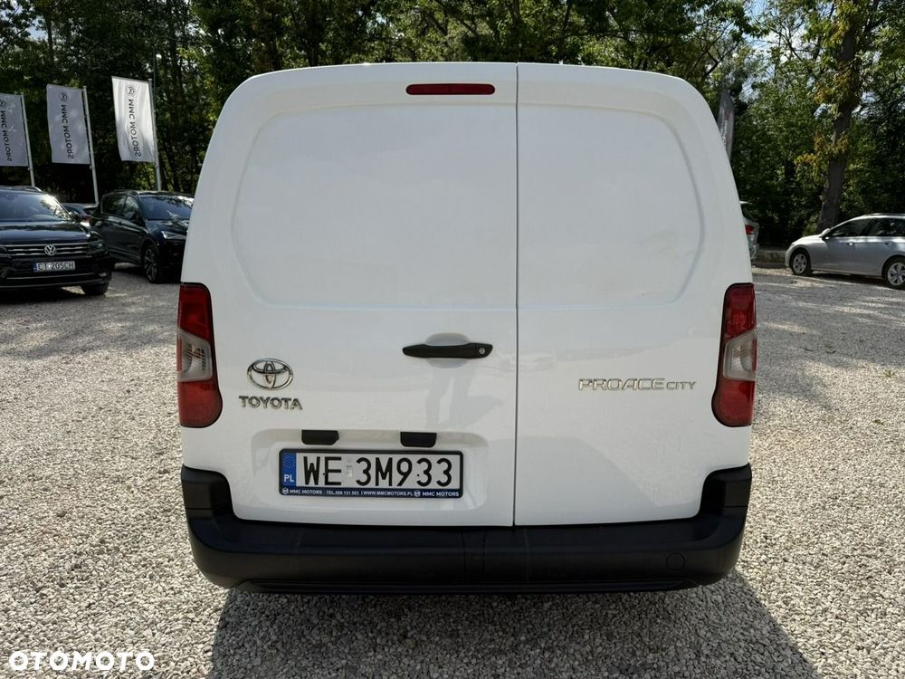 Toyota Proace City - 11