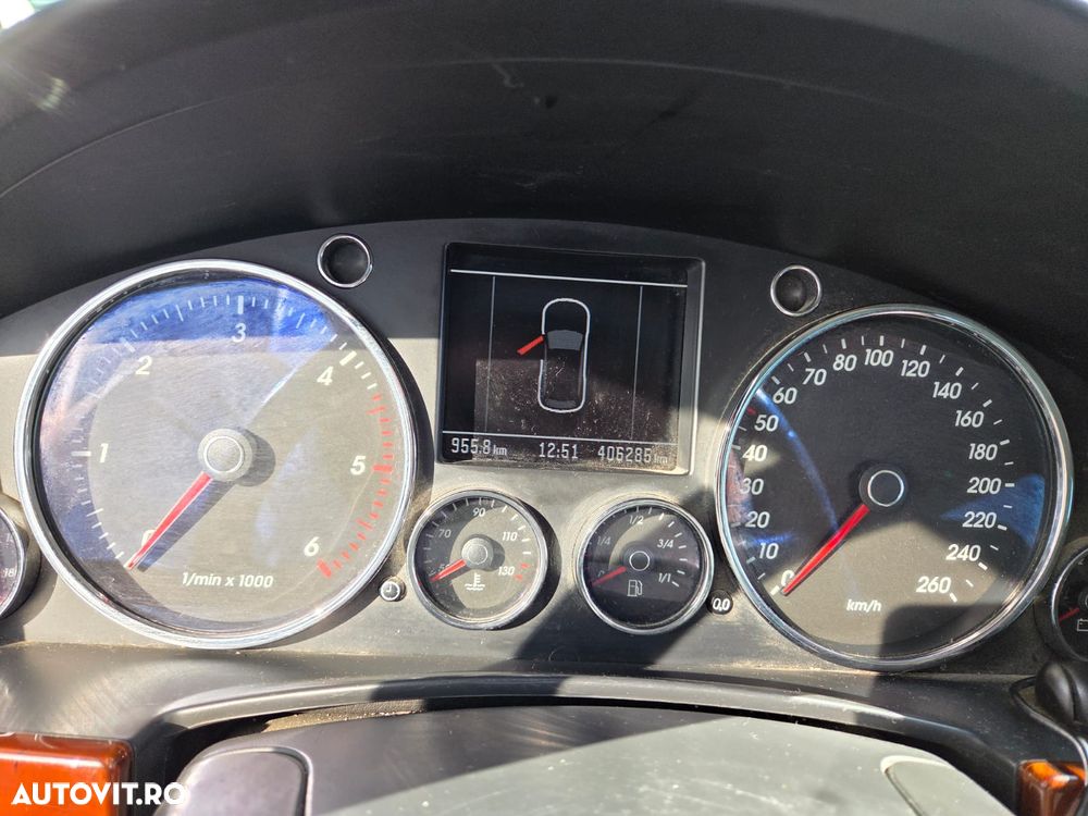Volkswagen Touareg 3.0 V6 TDI Aut. - 10