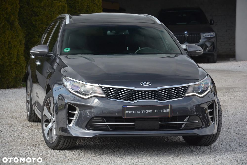 Kia Optima - 1