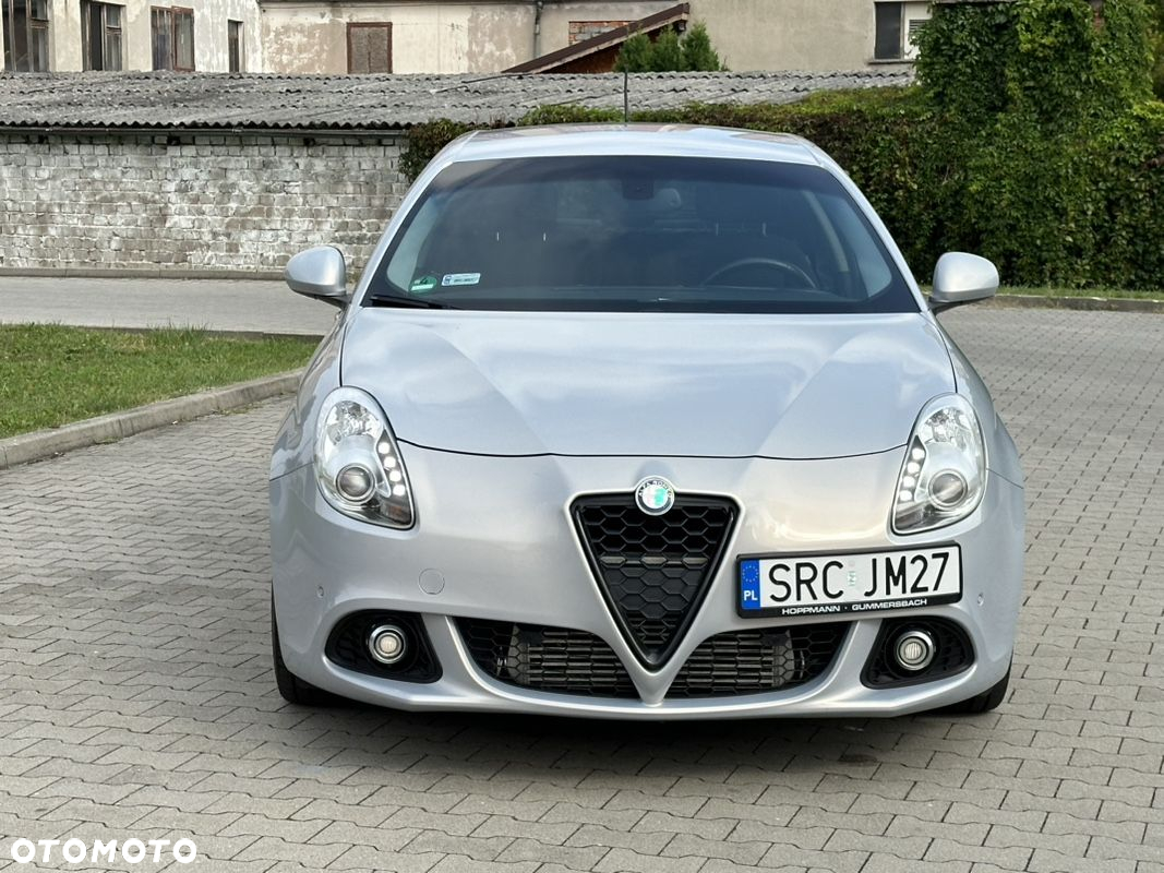 Alfa Romeo Giulietta 2.0 JTDM Distinctive - 9
