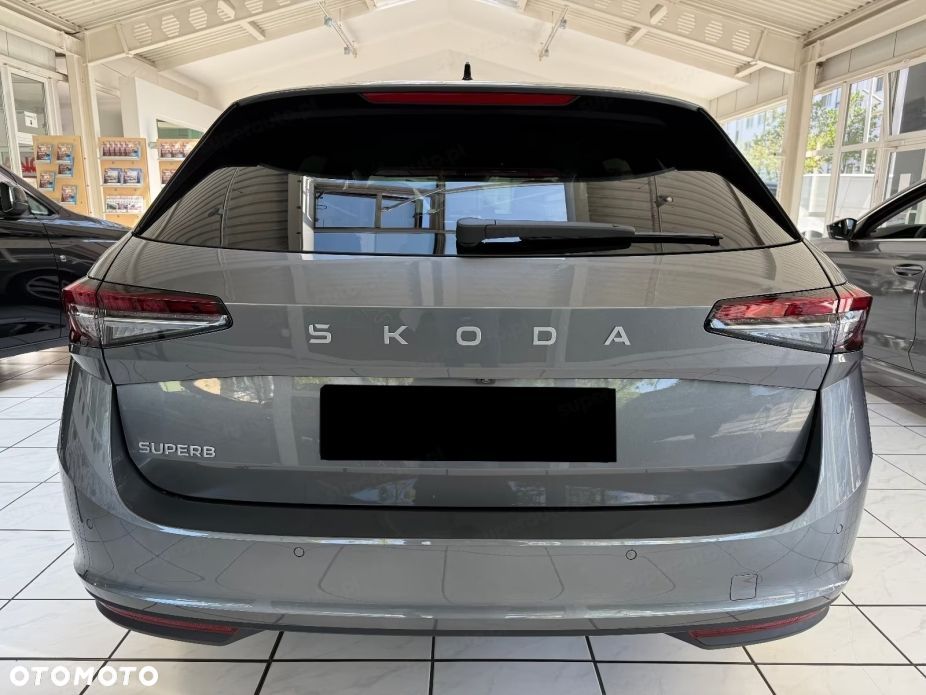 Skoda Superb 2.0 TDI SCR 4x4 Edition 130 DSG - 7