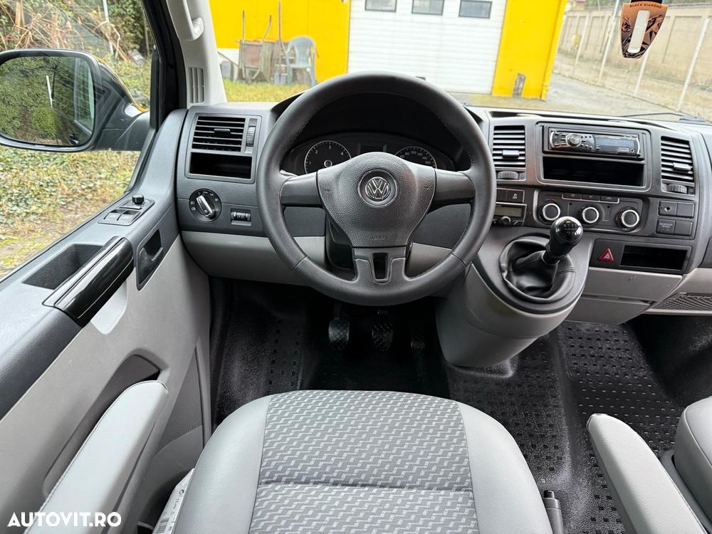 Volkswagen Transporter T5 - 13