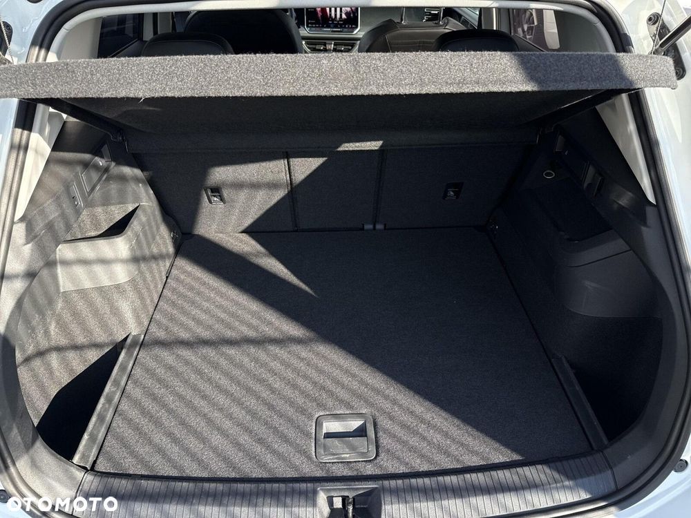 Volkswagen Tiguan - 25