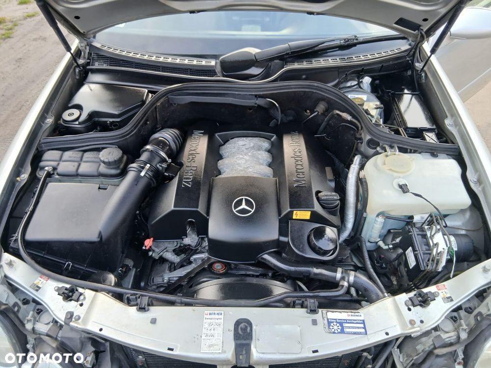 Mercedes-Benz CLK 320 - 7