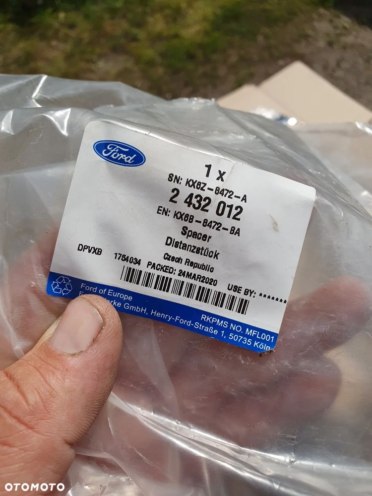 Kierownica wlot powietrza Ford Focus IV MK-4 KX6B-8472-BA JX6B-8472-AB 2207648 2432012 żaluzja roleta Ford Focus MK-4 IV - 7