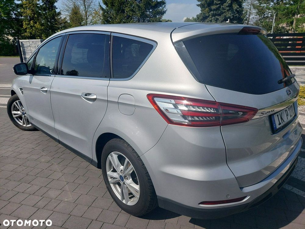 Ford S-Max - 14