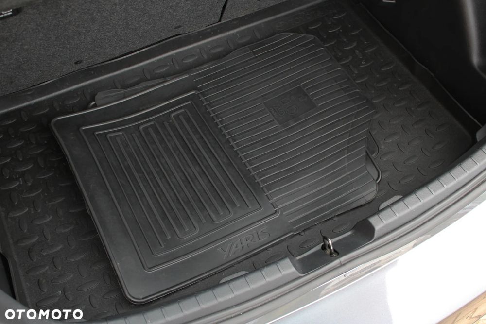 Toyota Yaris 1.0 Active - 24