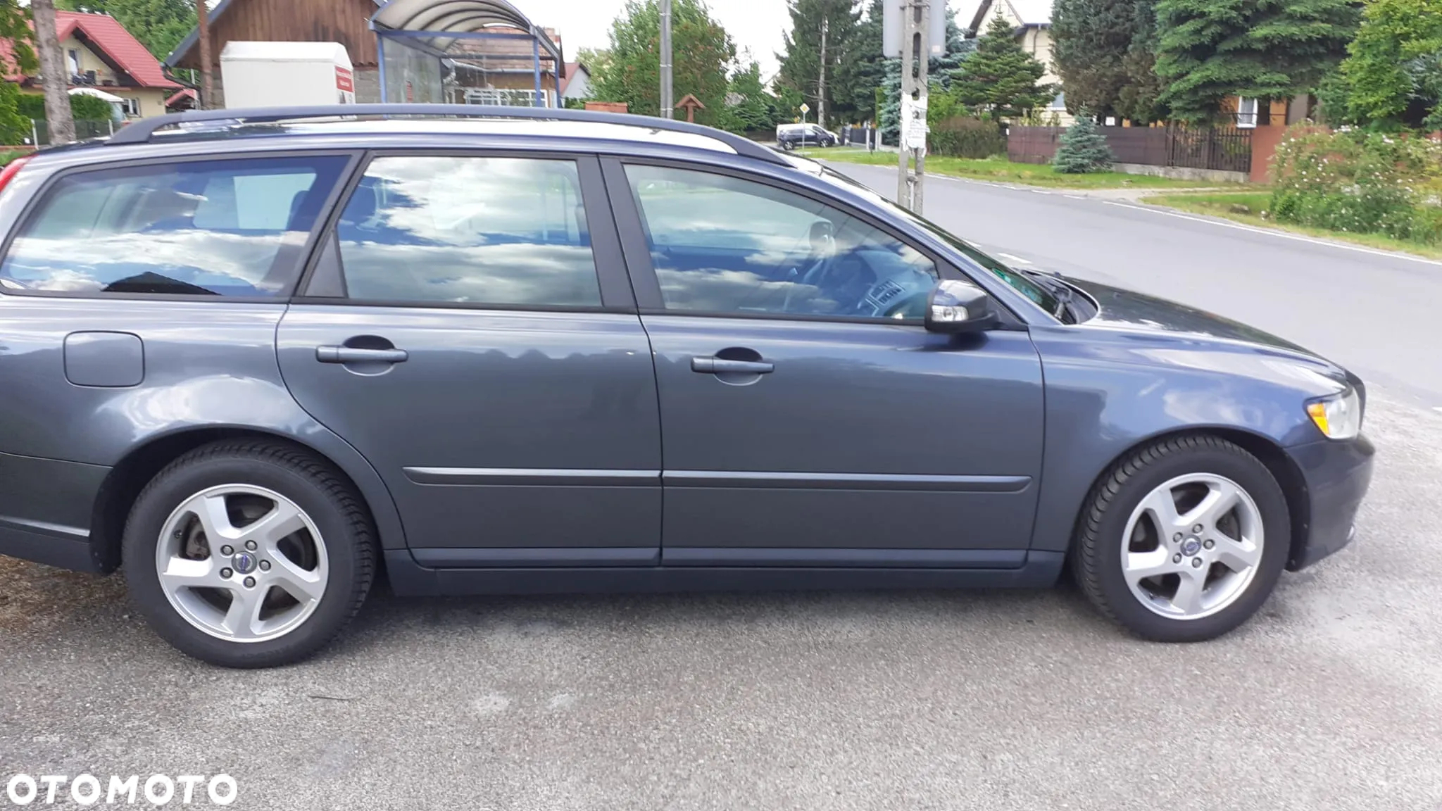 Volvo V50 - 2