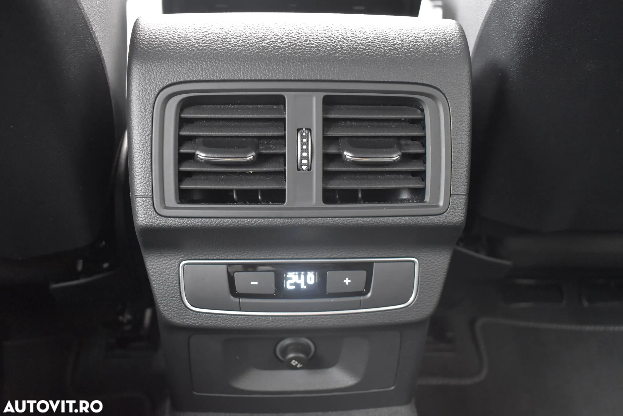 Audi Q5 40 TDI Sportback quattro S tronic S line - 27